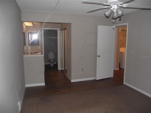 5293 VINELAND ROAD C104, Orlando, FL 32811