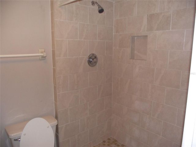 5293 VINELAND ROAD C104, Orlando, FL 32811