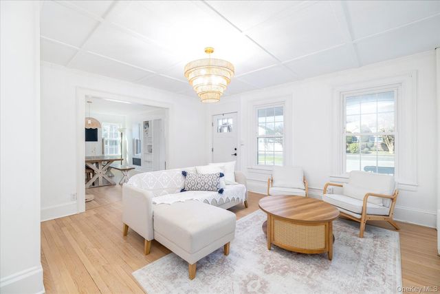 1885 Washington Avenue, Seaford, NY 11783