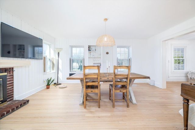 1885 Washington Avenue, Seaford, NY 11783