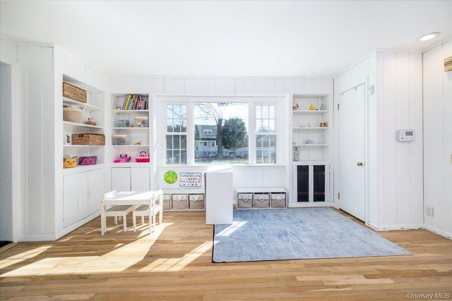 1885 Washington Avenue, Seaford, NY 11783