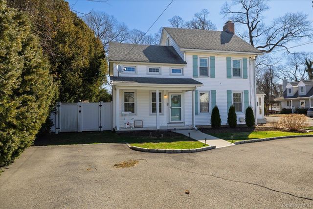 1885 Washington Avenue, Seaford, NY 11783