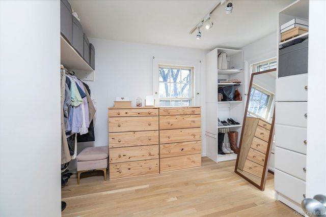 1885 Washington Avenue, Seaford, NY 11783