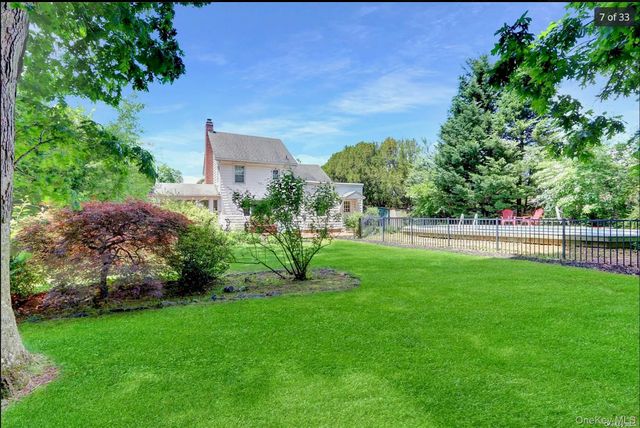 1885 Washington Avenue, Seaford, NY 11783