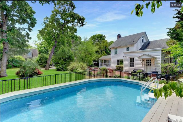 1885 Washington Avenue, Seaford, NY 11783