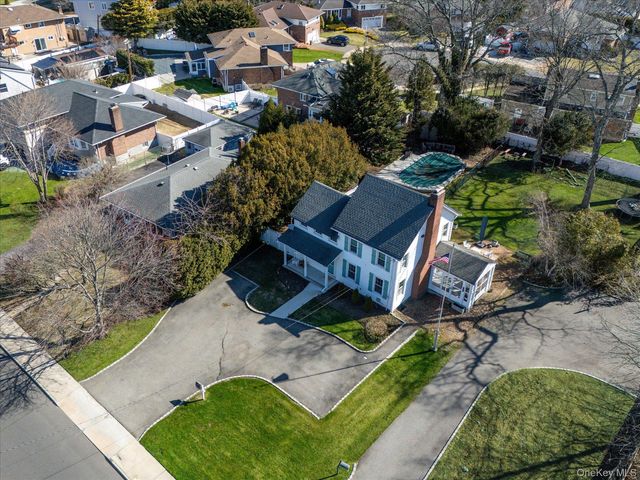 1885 Washington Avenue, Seaford, NY 11783