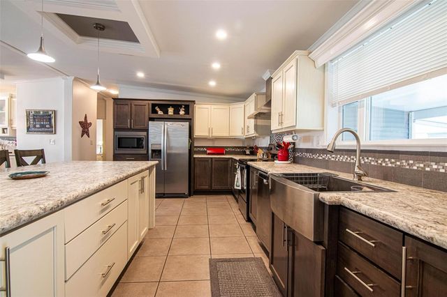 417 SNEAD DRIVE, North Fort Myers, FL 33903