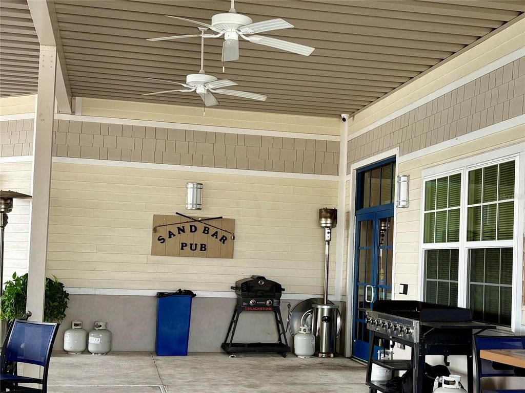 Image 46 of property listing at 417 SNEAD DRIVE, North Fort Myers, FL 33903