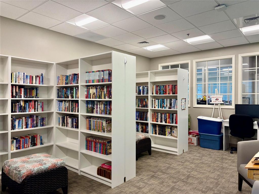 Image 48 of property listing at 417 SNEAD DRIVE, North Fort Myers, FL 33903