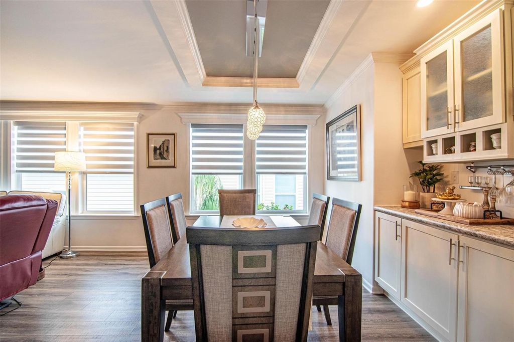 Image 6 of property listing at 417 SNEAD DRIVE, North Fort Myers, FL 33903