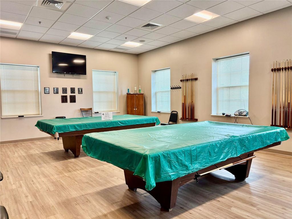 Image 53 of property listing at 417 SNEAD DRIVE, North Fort Myers, FL 33903