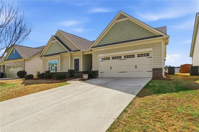 4479 Clubside Drive, Gainesville, GA 30504