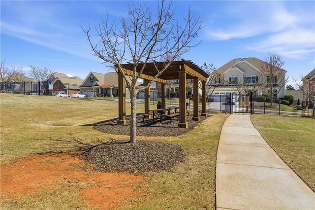 4479 Clubside Drive, Gainesville, GA 30504