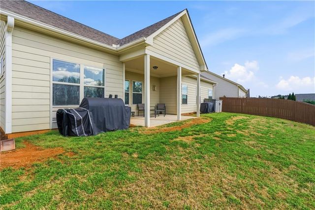 4479 Clubside Drive, Gainesville, GA 30504