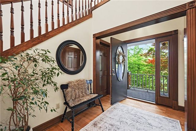 8851 Spring Valley Drive, Broadview Heights, OH 44147
