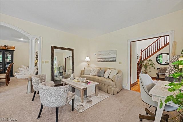 8851 Spring Valley Drive, Broadview Heights, OH 44147