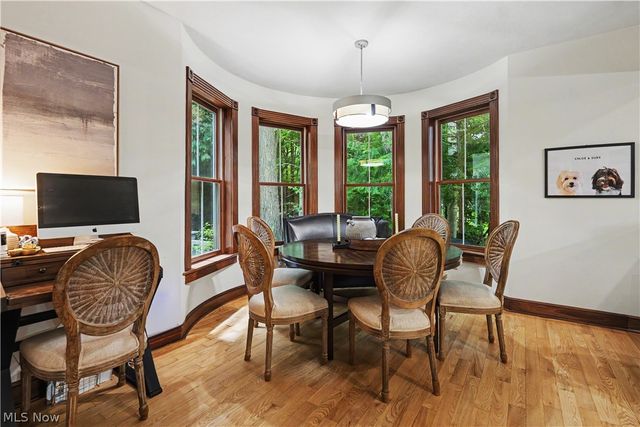 8851 Spring Valley Drive, Broadview Heights, OH 44147