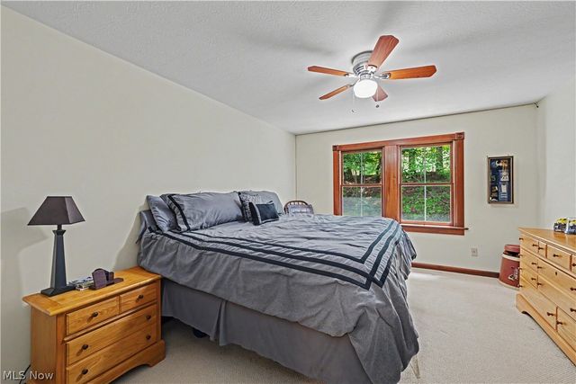 8851 Spring Valley Drive, Broadview Heights, OH 44147