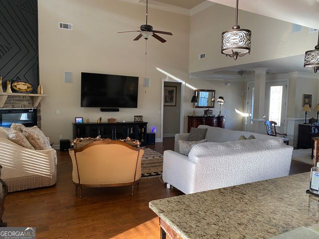 156 Elkins Boulevard, Locust Grove, GA 30248