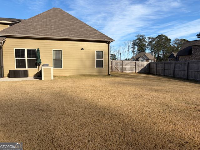 156 Elkins Boulevard, Locust Grove, GA 30248