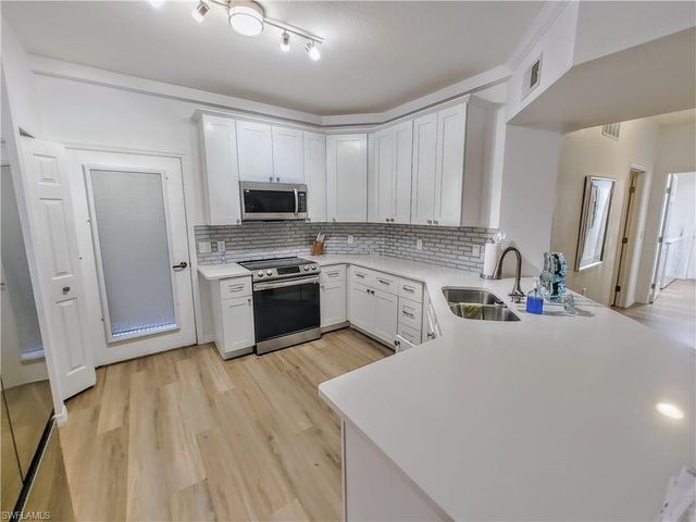 1788 Concordia Lake CIR 2703, Cape Coral, FL 33909