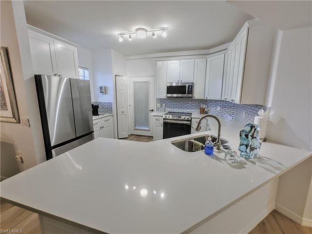1788 Concordia Lake CIR 2703, Cape Coral, FL 33909