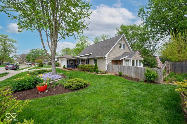 732 College Way, Carmel, IN 46032