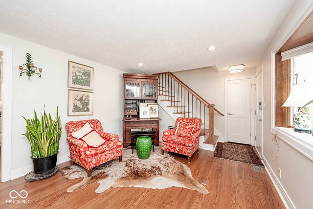 732 College Way, Carmel, IN 46032