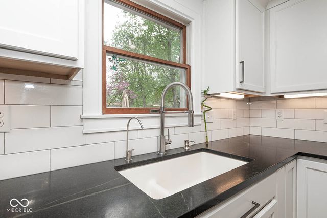 732 College Way, Carmel, IN 46032