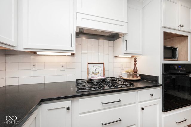 732 College Way, Carmel, IN 46032