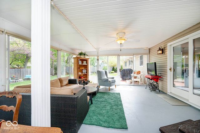 732 College Way, Carmel, IN 46032