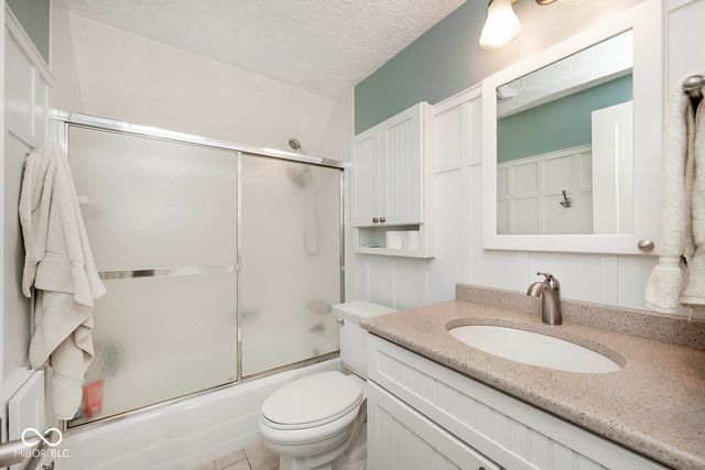 732 College Way, Carmel, IN 46032