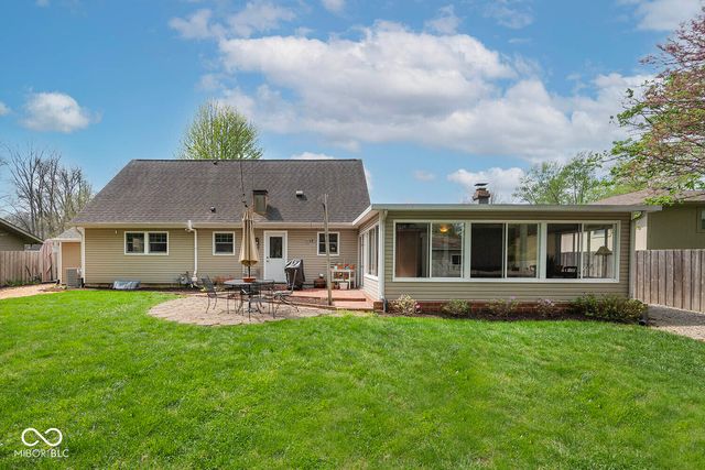 732 College Way, Carmel, IN 46032