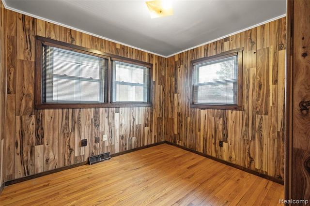 35855 Herman Street, Romulus, MI 48174