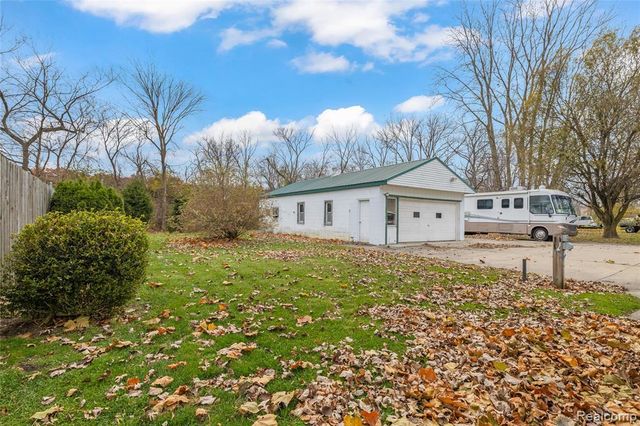 35855 Herman Street, Romulus, MI 48174