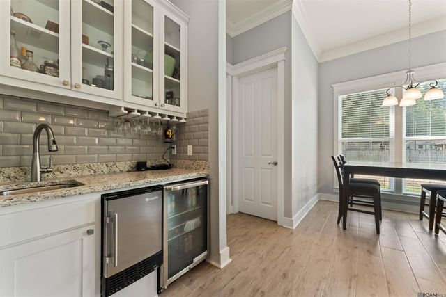 9508 W Blount Rd, Denham Springs, LA 70706