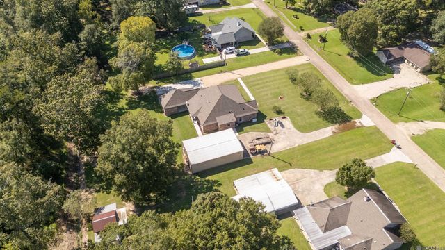 9508 W Blount Rd, Denham Springs, LA 70706