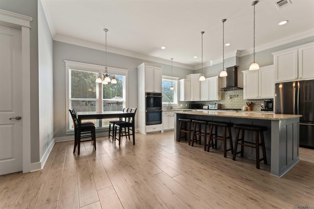 9508 W Blount Rd, Denham Springs, LA 70706