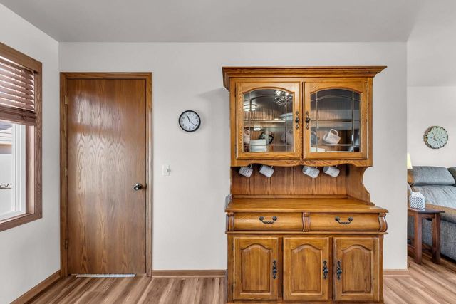 2420 Marshall SQUARE, Kansasville, WI 53139