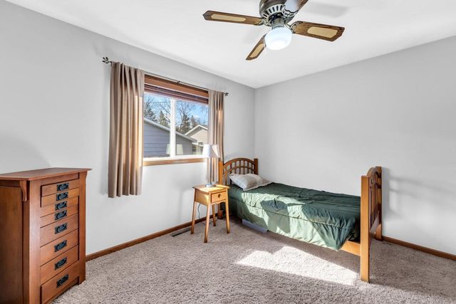 2420 Marshall SQUARE, Kansasville, WI 53139