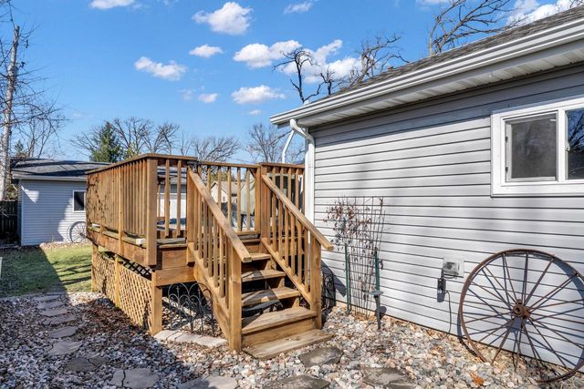 2420 Marshall SQUARE, Kansasville, WI 53139