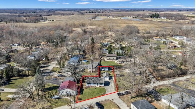 2420 Marshall SQUARE, Kansasville, WI 53139