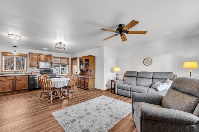 2420 Marshall SQUARE, Kansasville, WI 53139