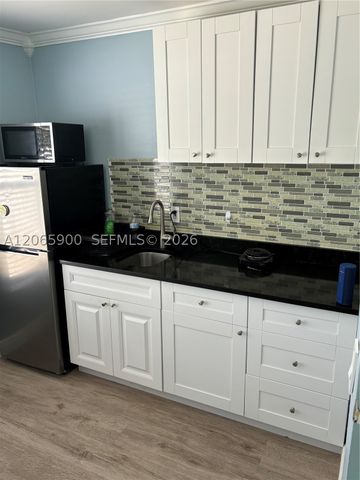 15050 Pierce St 1, Miami, FL 33176