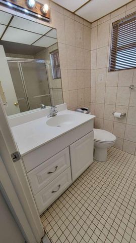 3001 NW 46TH Avenue 104, Lauderdale Lakes, FL 33313