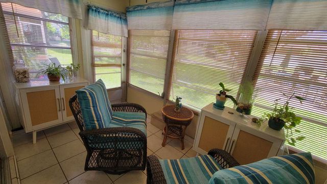 3001 NW 46TH Avenue 104, Lauderdale Lakes, FL 33313