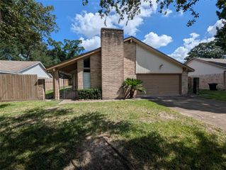 3610 Saratoga, Houston, TX 77088