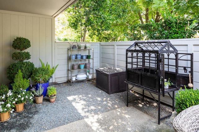 65 Bay Tree Lane, Los Altos, CA 94022