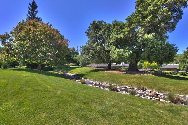 65 Bay Tree Lane, Los Altos, CA 94022