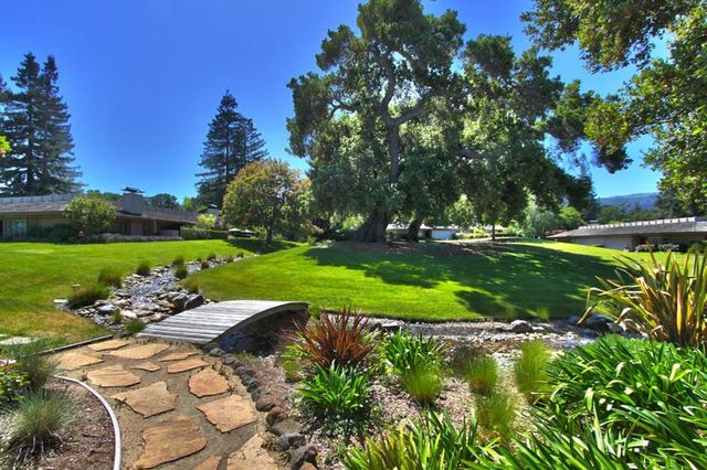 65 Bay Tree Lane, Los Altos, CA 94022